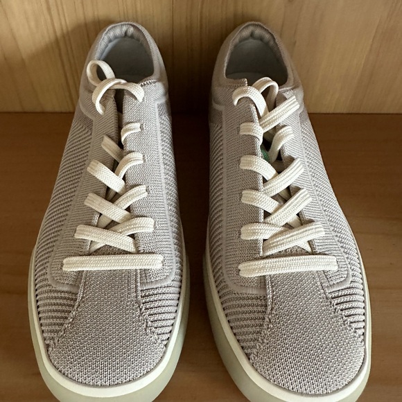 Rothy's The Lace Up Sneaker NWOT - Picture 3 of 5